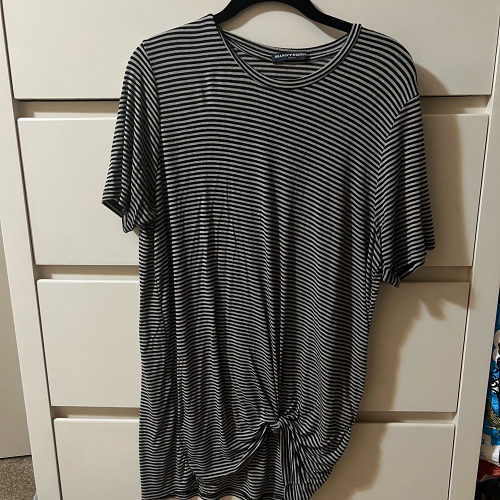 Brandy Melville Tee
